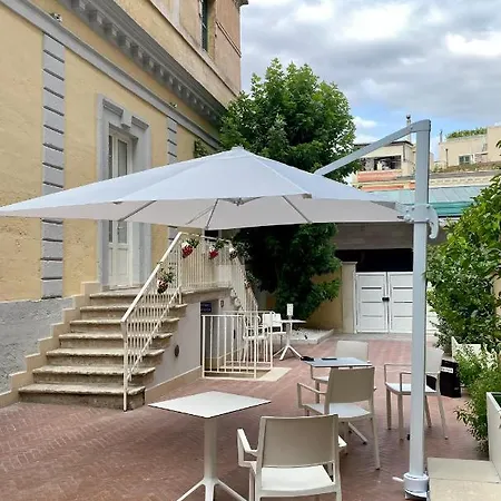 Euvodia Luxury Matera