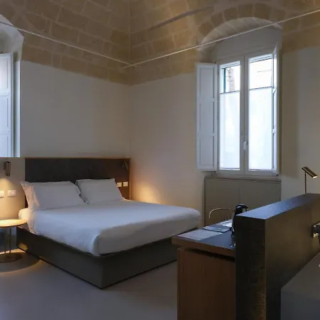 Euvodia Luxury * Matera